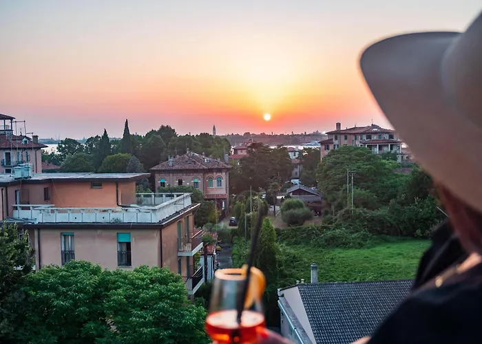 Hotel & Venezia 2000