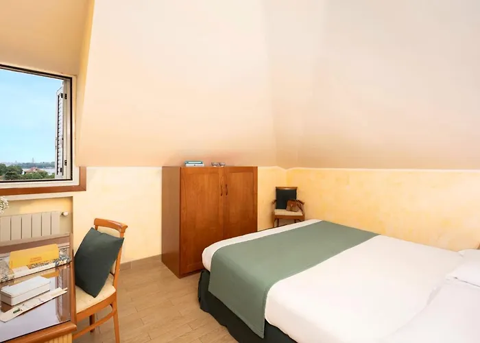 Hotell & Venezia 2000