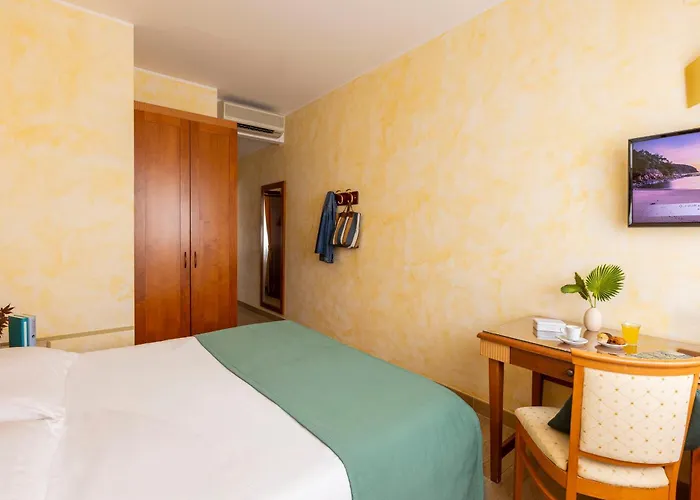 Hotell & Venezia 2000