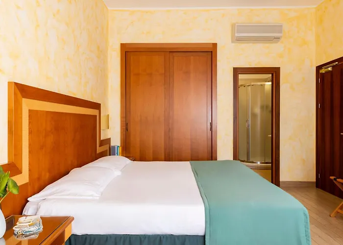 & Venezia 2000 Отель Венеция-Лидо